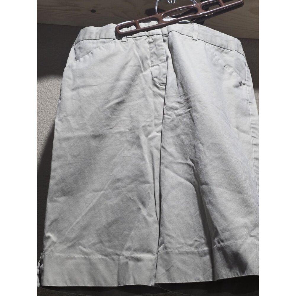 Express Editor Khaki Bermuda Shorts Women's Size 8 Business Casual Tan